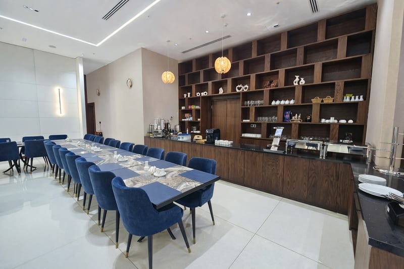 مطعم الفندق